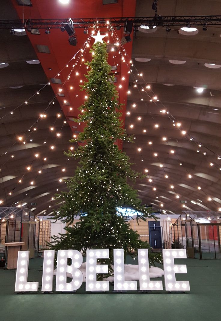 Image gallery marquee